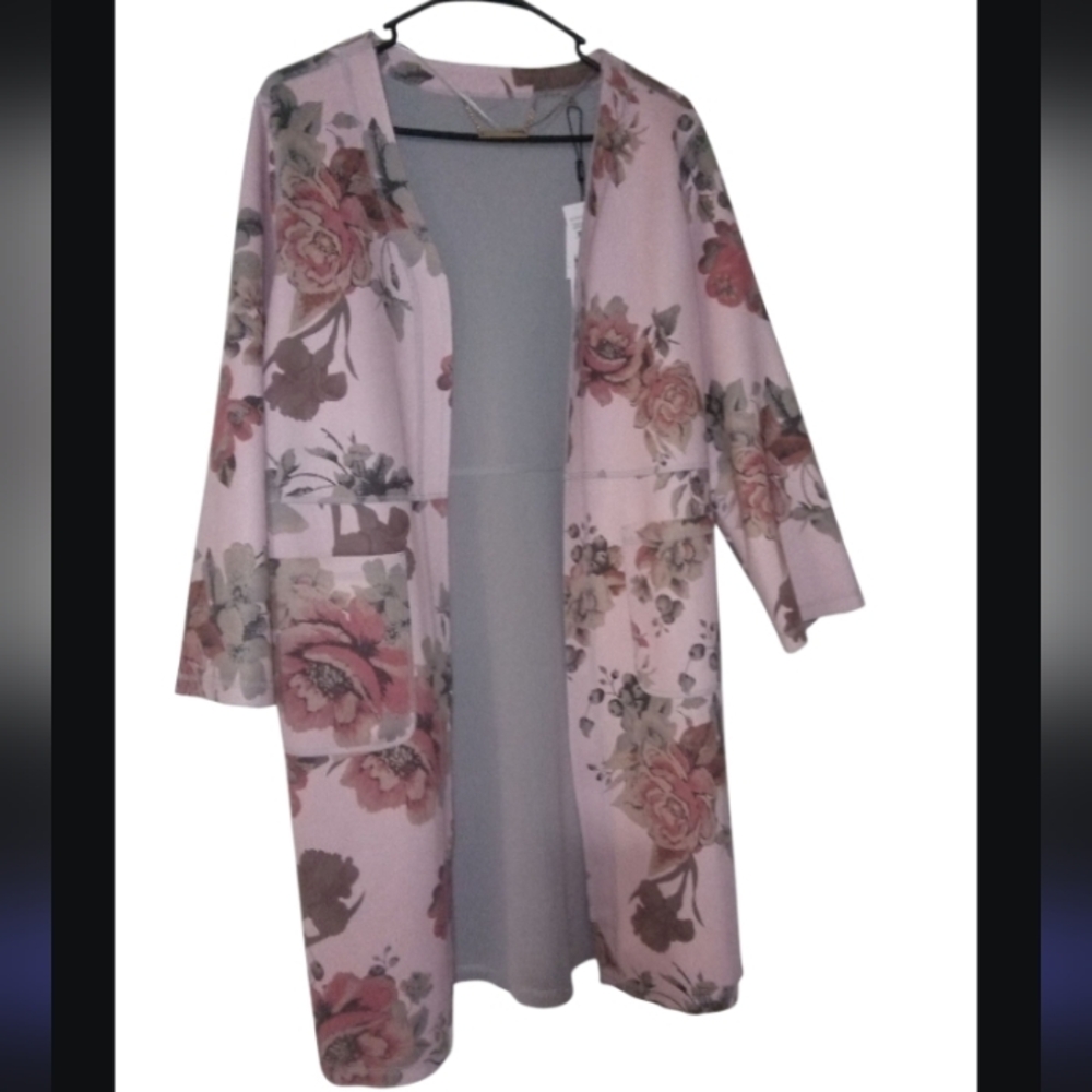 Floral Patterned Open Front Jacket - Picture 3 of 10